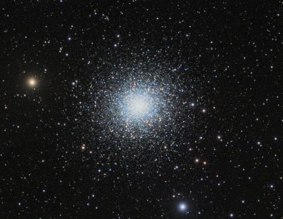 Messier 13 - Hercules Globular Cluster
145 light-years in diameter, consisting of several hundred thousand stars, this is the most famous globular cluster in the Northern Hemisphere and is about 22,000 miles from Earth.

