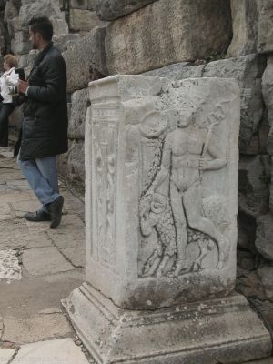 Bas-relief on Curetes Street
Pastoral scene, most likely illustrating a well-known story out of Greek mythology, but I can't place it.
Keywords: Ephesus