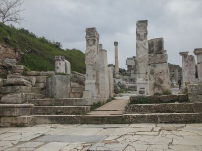 The Hercules Gate
On Curetes Street.
Keywords: Ephesus