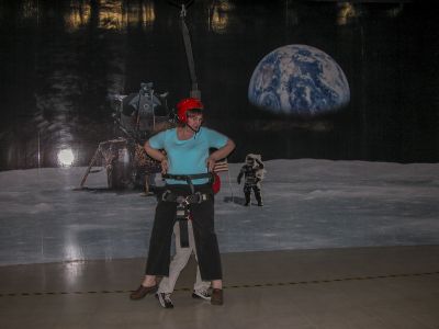 Moonstruck
Sandie savors the exhilirating feeling of being one-sixth of her Earthbound weight.
Keywords: Izmir;Space Camp Turkey;Turkey March 2006