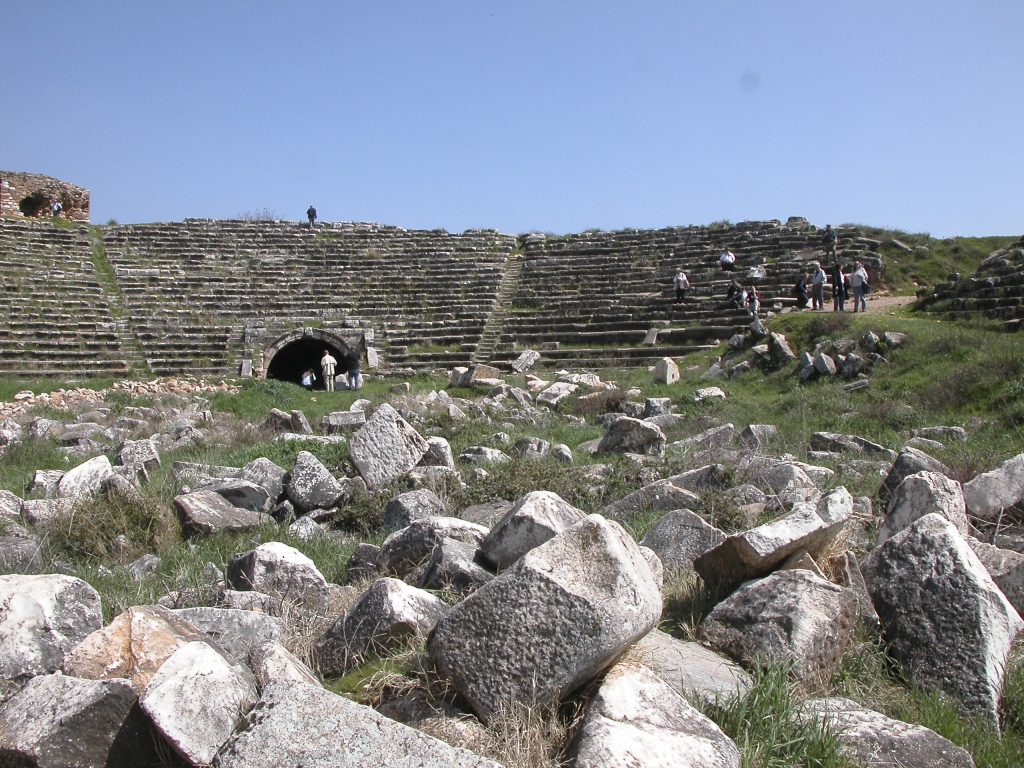 The Stadium at Aphrodisias
Ruins infested by members of our tour group.
Keywords: Aphrodisias