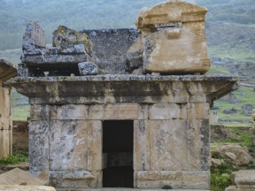 Hierapolis-20060327-0453.jpg