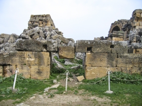 Hierapolis-20060327-0468.jpg