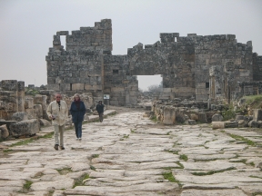 Hierapolis-20060327-2838.jpg