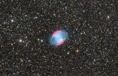 M27, The Dumbbell Nebula
The first planetary nebula to be discovered, the Dumbbell is 1227 light-years from Earth in the constellation Vulpecula.
