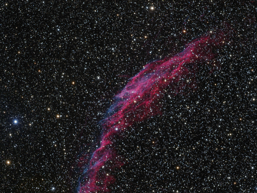 NGC 6992 - Eastern Veil Nebula
Along with NGC 6960 and other objects, the Eastern Veil is a component of the Veil Nebula in the constellation Cygnus.  It is a cloud of hot, ionized gas composed of oxygen, sulfur and hydrogen.
