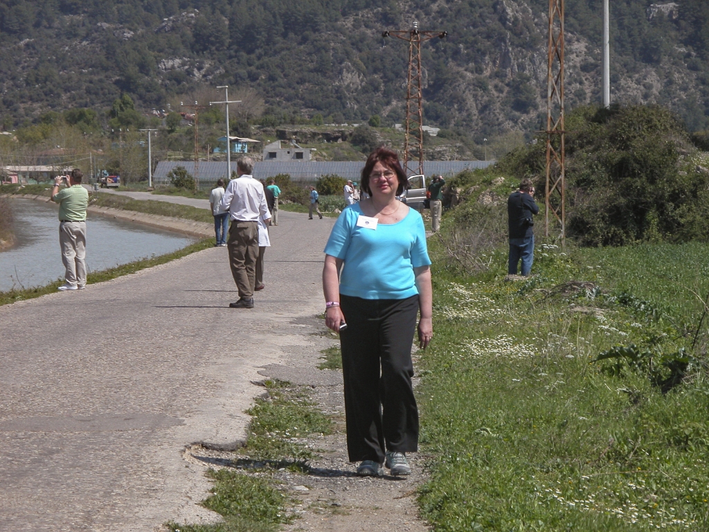 Sandie at Aspendos
Sandie strolls along the road looking for likely photo vistas.
