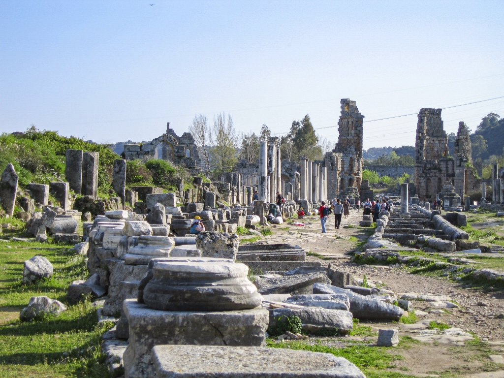 A Spring Afternoon in Perge
A view from up by the Nymphaeum, down the main street back toward the Hellenistic Gate.
