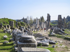Perge-20060328-0690.jpg
