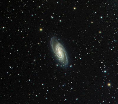 NGC 2903 - Spiral Galaxy in Leo
A barred spiral galaxy about 30 million light-years from Earth in the constellation Leo the Lion; a member of the Virgo supercluster.
