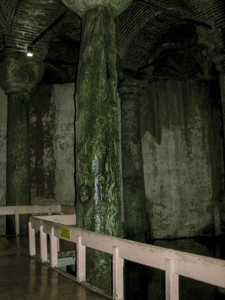 The Hen's Eye Column
A column engraved with raised pictures of a hen's eye, slanted branches, and tears.  Legend says that the tears pay tribute to the many slaves who died during the construction of the Cistern.
