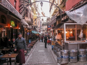 Beyoglu-20060330-3265.jpg