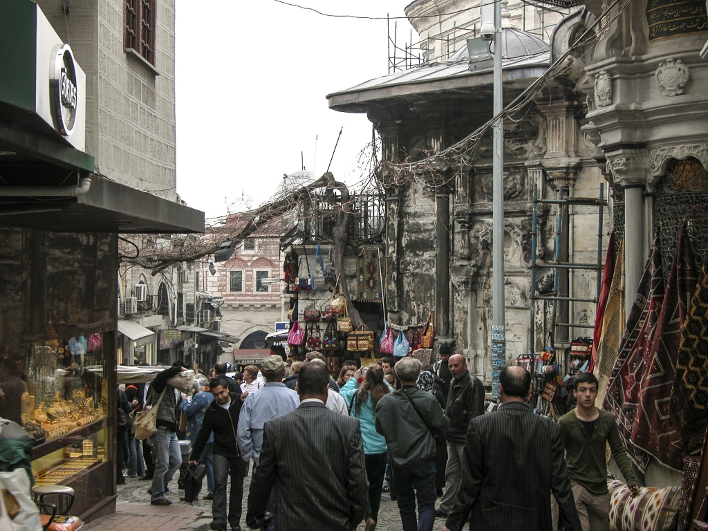 Istanbul Street Scene
On our way to the Grand Bazaar.
