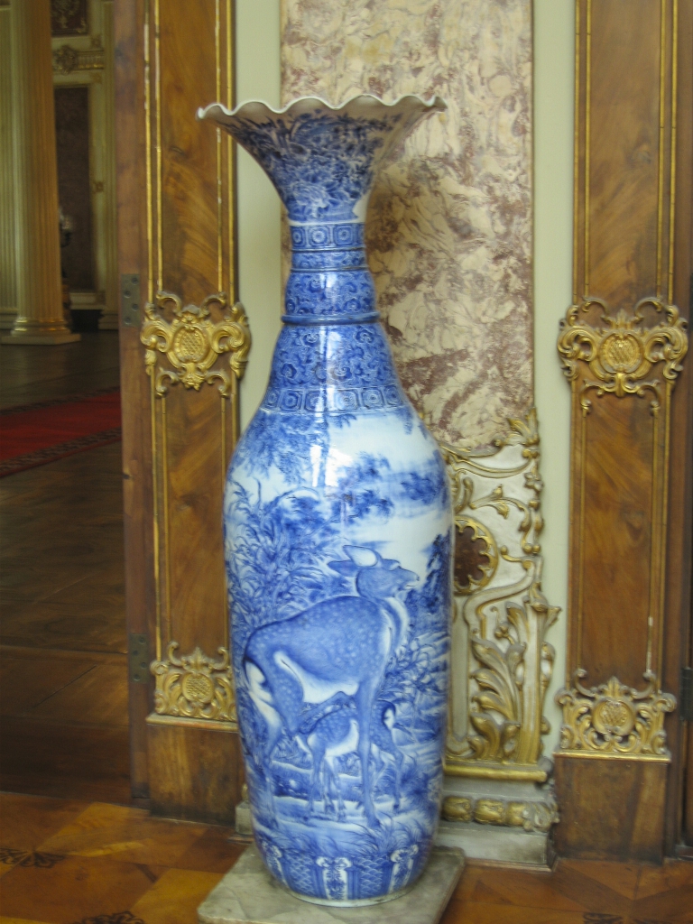 Ming Vase
The OIttoman sultans had a penchant for the most exquisite Chinese wares.
