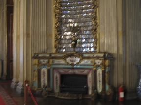 Dolmabahce-20060401-1251.jpg