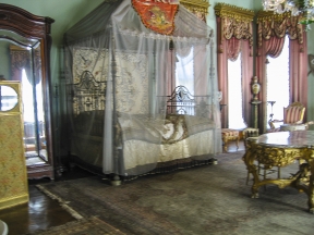 Dolmabahce-20060401-1289.jpg