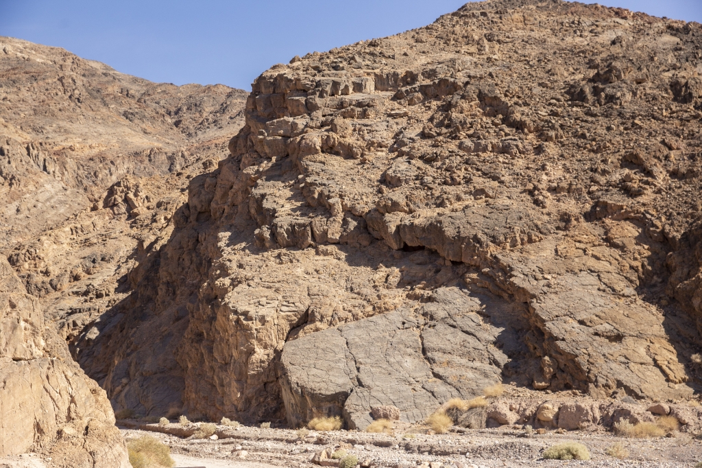 Debouche
The exit portal from Titus Canyon.
