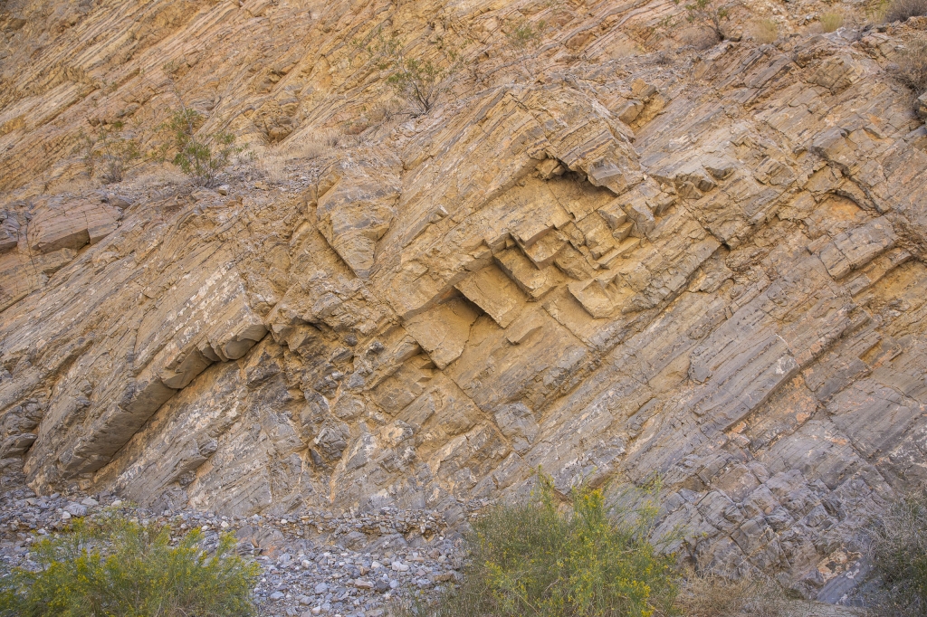Tilt
Throughout the canyon the rock layers seemed to be tilted at about a 60 degree angle.
