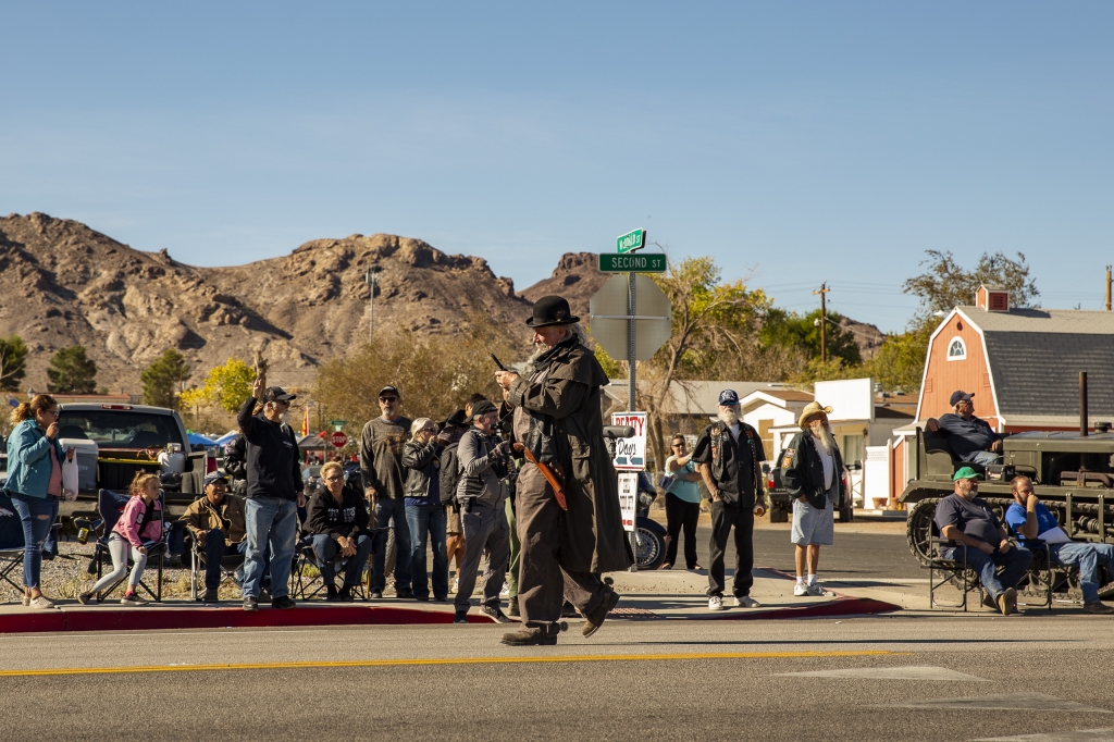 Pahrump Gunslinger
Armed with vintage six-shooters.
