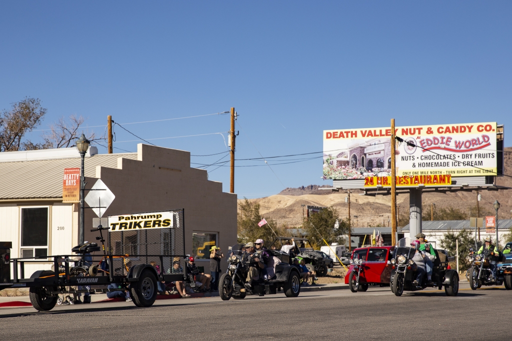 Pahrump Trikers
These guys had some radical rides.
