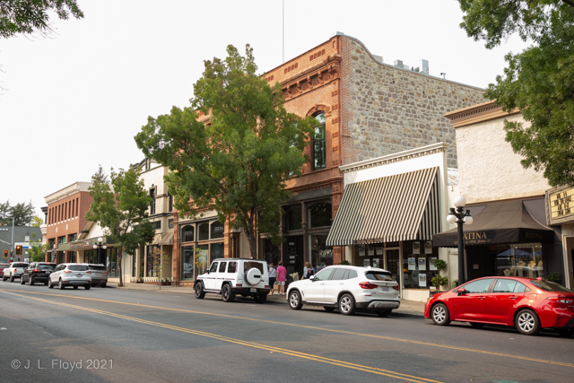 Main Street, St Helena
St Helena Main Street
