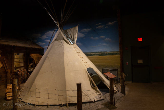 Escape Hatch
The Indians also cleverly placed their tipis near the exit door so they could make quick getaways when the US cavalry came to round them up.

