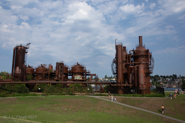 Seattle Gas Works
The Seattle Gas LIght company built this plant in 1906 and operated it until 1956, using coal and oil gasification technology..
