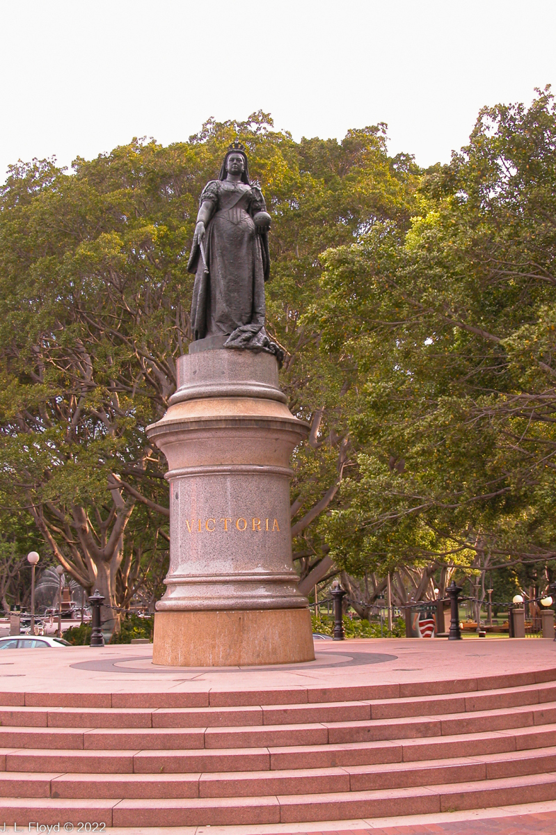 Queen Victoria Monument