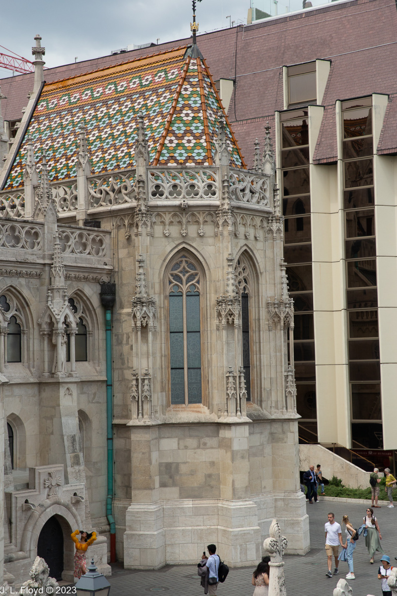 Apse and Hotel Apse and Hotel