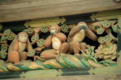 Three Wise Monkeys - closeup